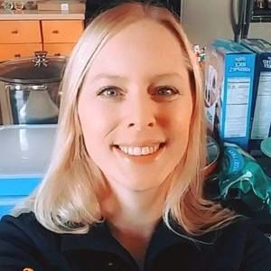 Meet your Posher, Chloe